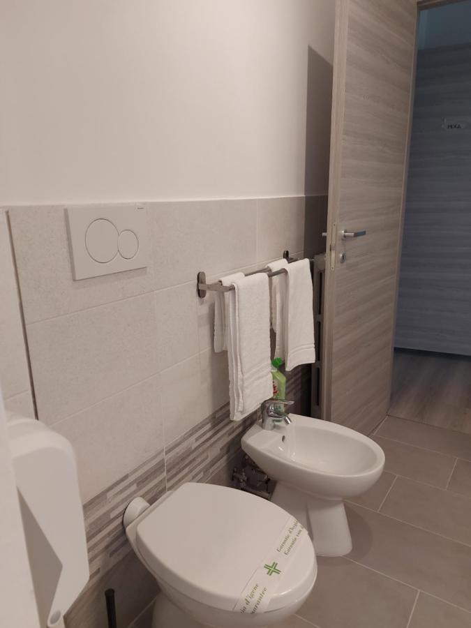 Fare Bnb - Room Del Parco ريجّو إيميليا المظهر الخارجي الصورة