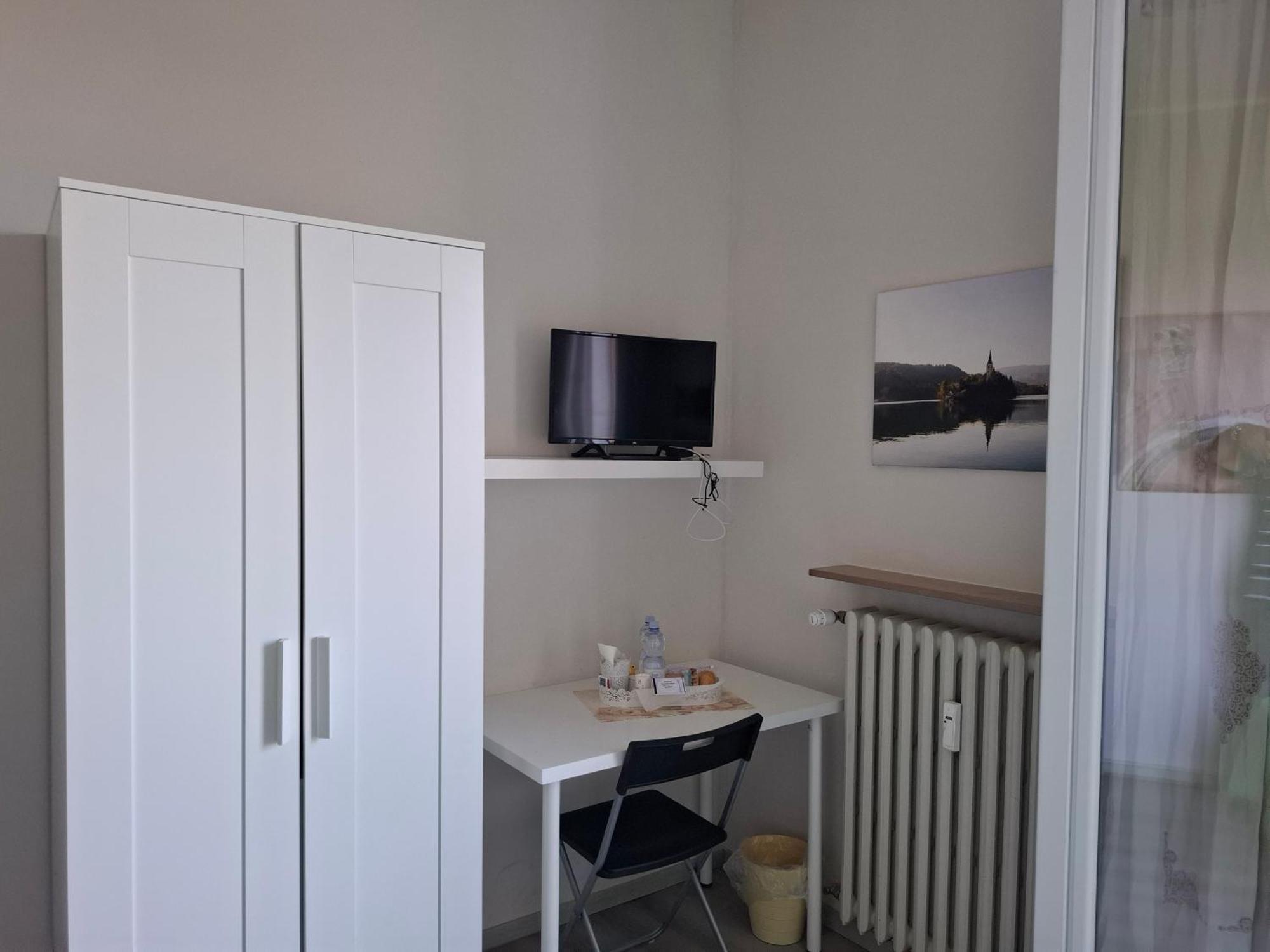 Fare Bnb - Room Del Parco ريجّو إيميليا المظهر الخارجي الصورة